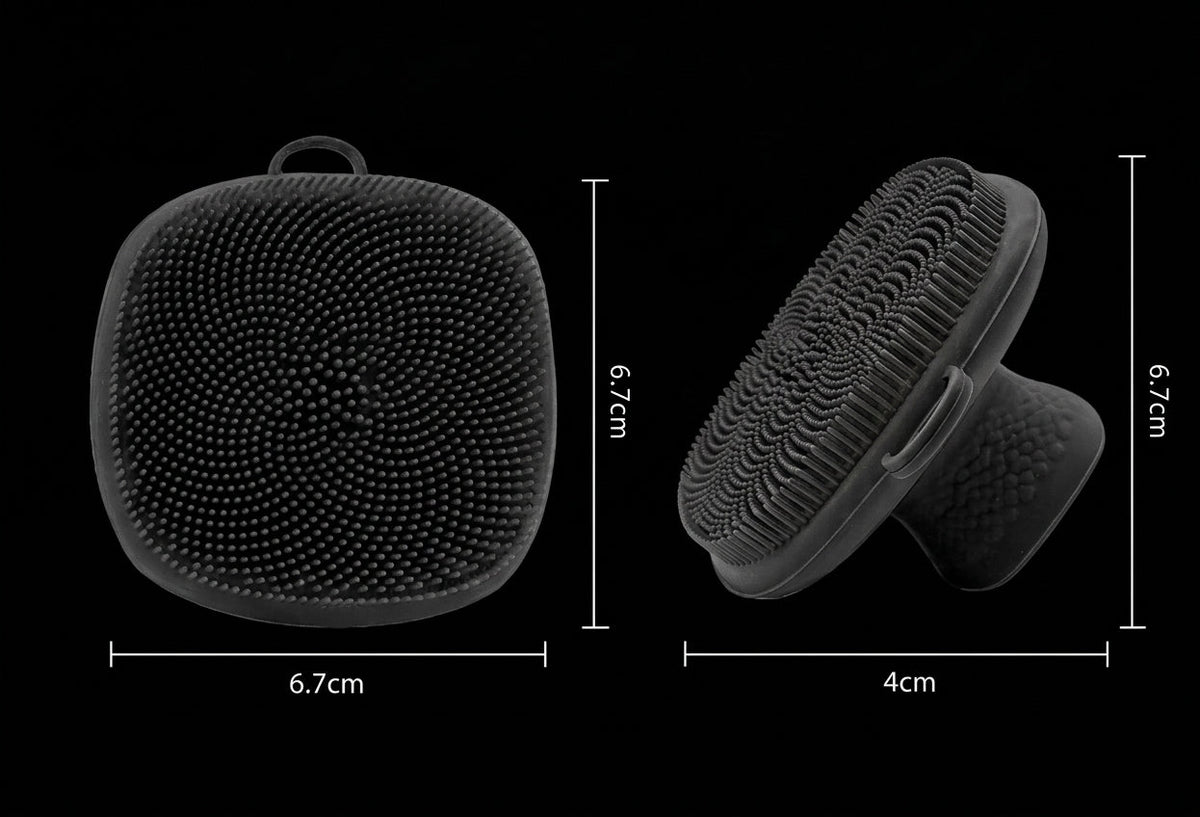 Brosse nettoyante silicone Steelwave dans une salle de bain épurée